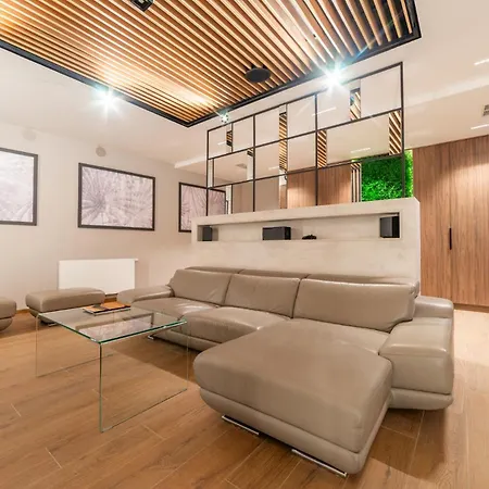 P R A T U M 46 Apartmán